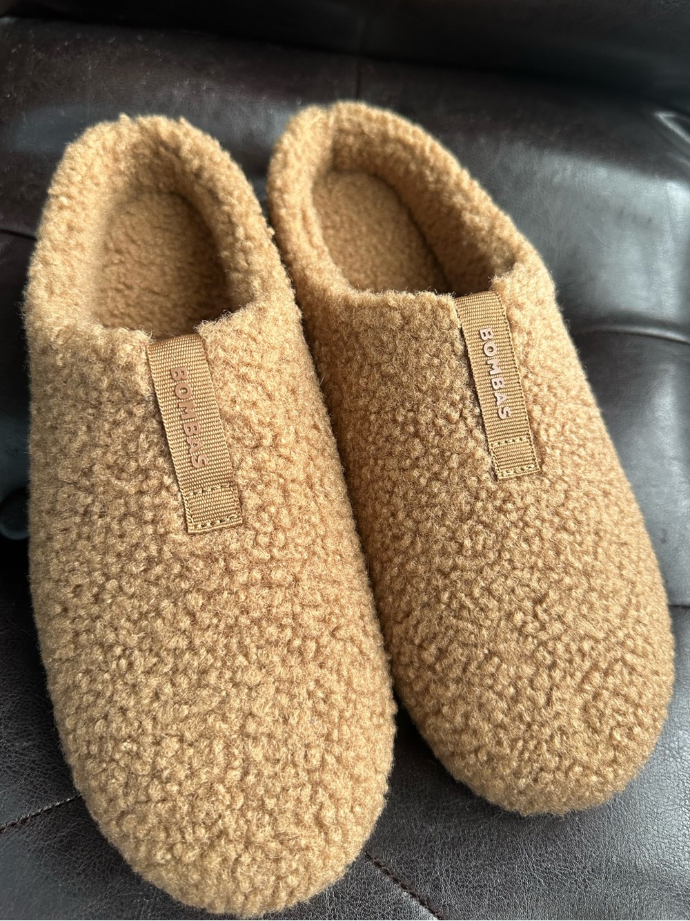 BOMBAS Sunday Slippers ! W Size 9